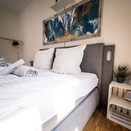 ° Charming 24/7 Serviced ° Apartament Lipsk